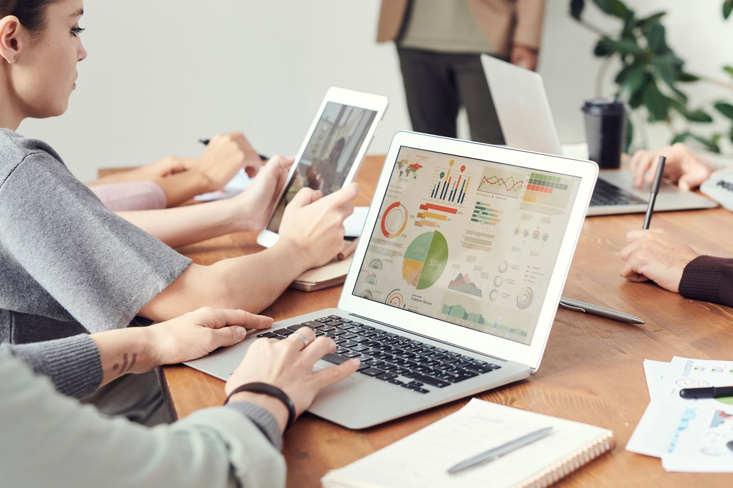 How Digital Marketing and E Commerce Boost Online Sales